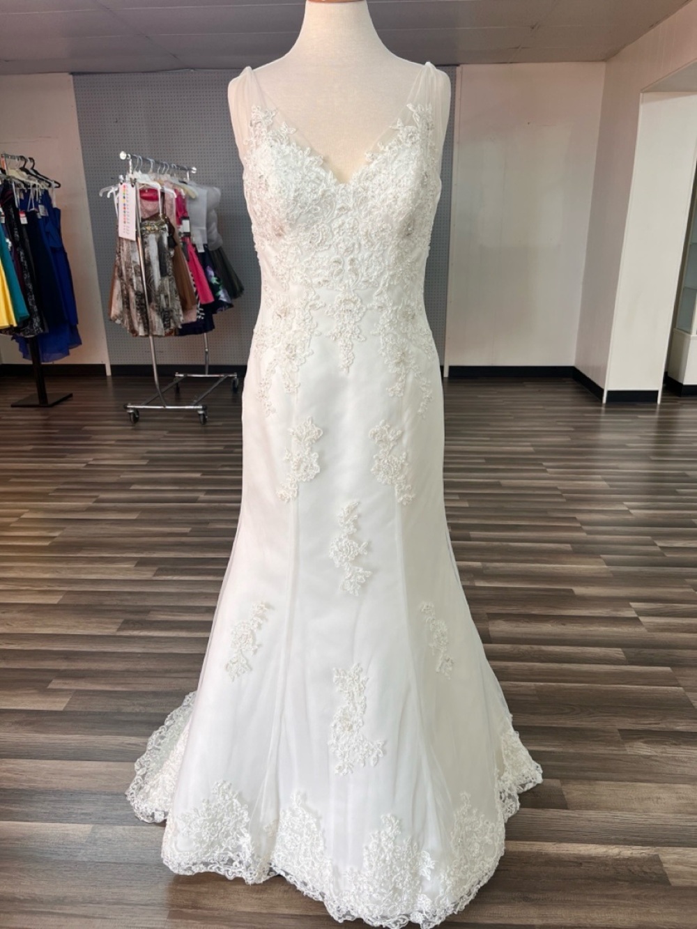 VENUS Light Ivory Lace V-Neck Bridal Gown